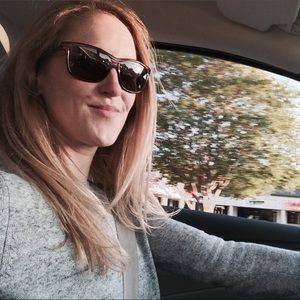 Meet your Posher, Mallory